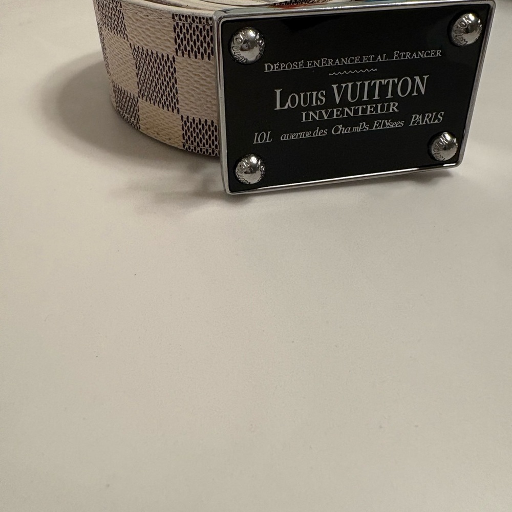 Louis Vuitton Cream and Brown Belt Luxurious Accessory